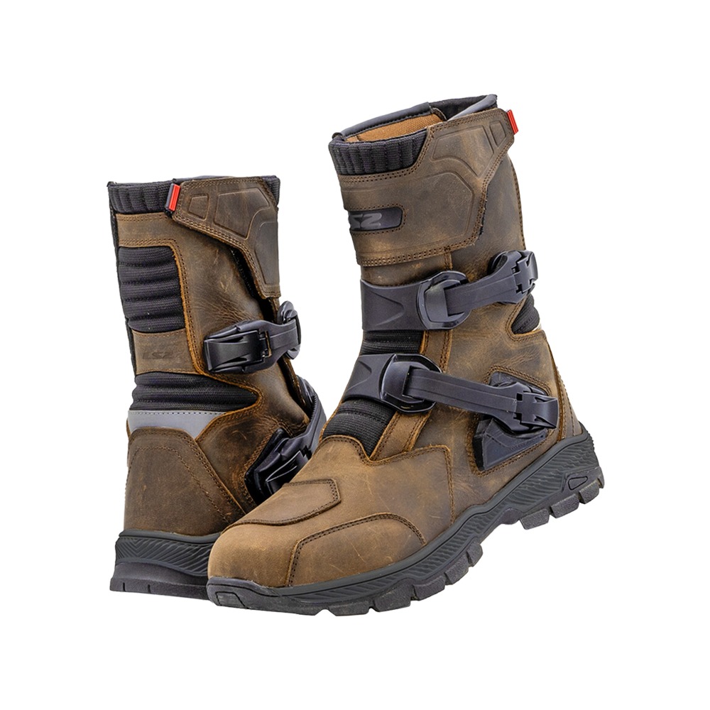 BOTA HOMBRE ADVENTURE WP MARRON