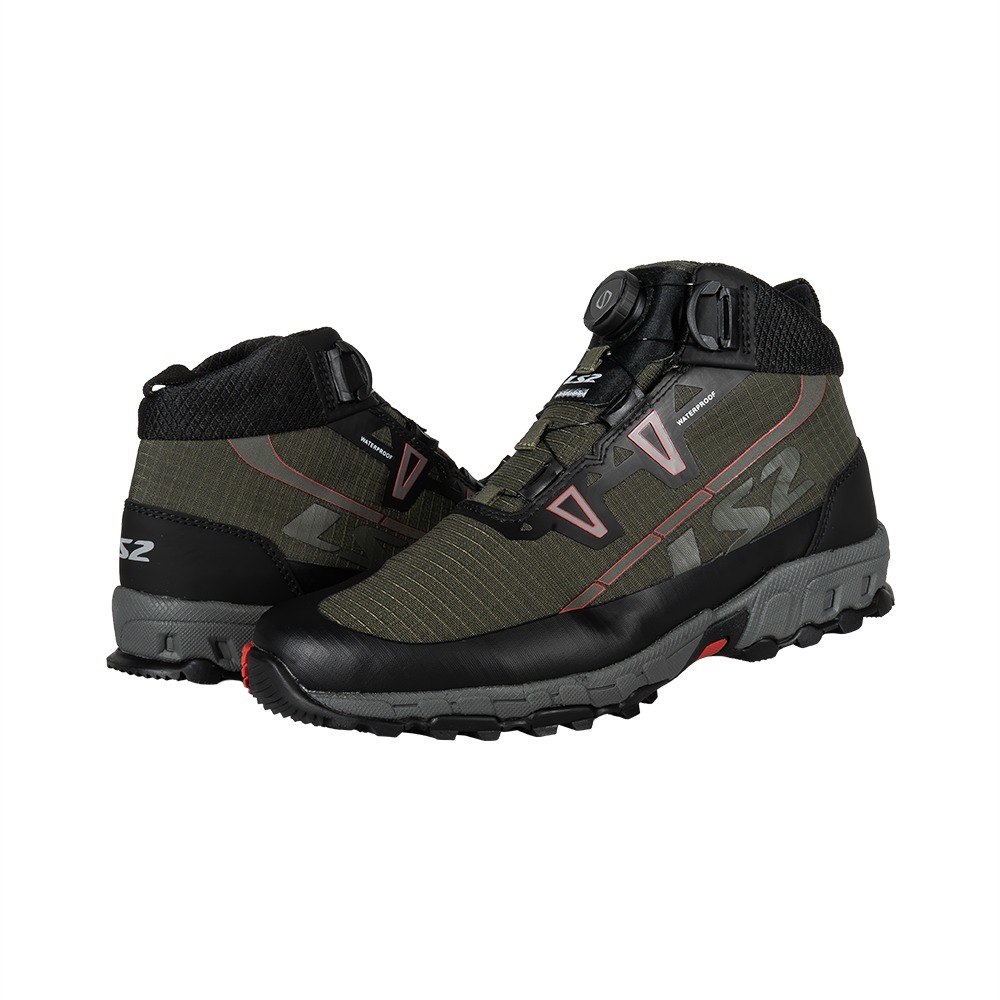 HOMBRE TREKKER VERDE
